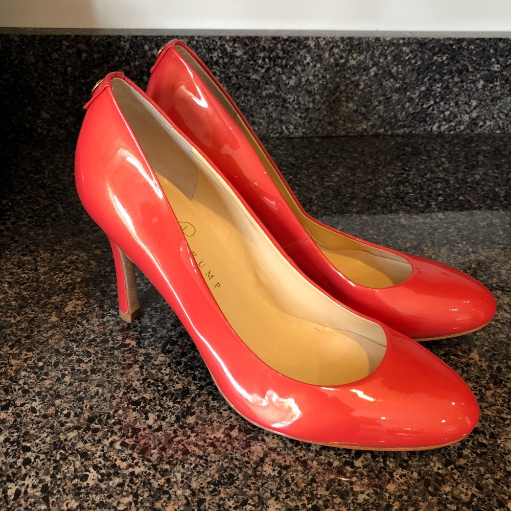 Ivanka Trump Janie 4 Pumps